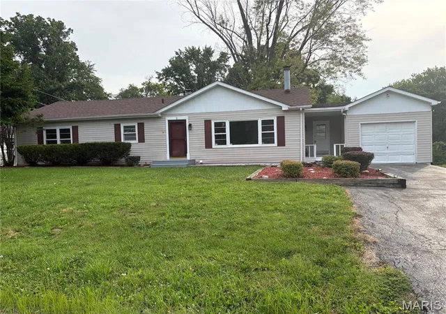 1st image of 2 Junior Dr, Belleville, IL 62223 | MLS# MIS26052089