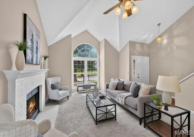 Photo 2 of Sale Pending at 1032 Oak Glen Cir, Ballwin, MO 63021 | MLS# MIS26052113 | Listing updated on 2026-09-13
