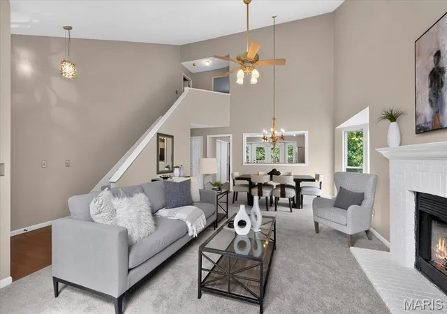Photo 3 of Sale Pending at 1032 Oak Glen Cir, Ballwin, MO 63021 | MLS# MIS26052113 | Listing updated on 2026-09-13