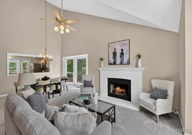 Photo 3 of Sale Pending at 1032 Oak Glen Cir, Ballwin, MO 63021 | MLS# MIS26052113 | Listing updated on 2026-09-13