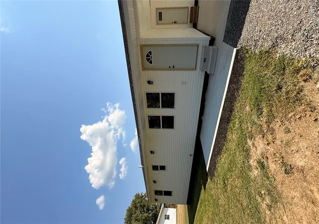 Photo 3 of Single family home for sale at 39594 County Road 227a, Campbell, MO 63933 | MLS# MIS26052121 | Listing updated on 2026-09-28