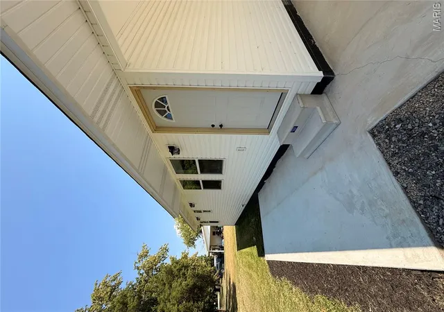 Photo 3 of Single family home for sale at 39594 County Road 227A, Campbell, MO 63933 | MLS# MIS26052121 | Listing updated on 2026-09-28