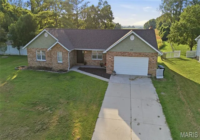 57th image of 1004 Bradington Ct, Columbia, IL 62236 | MLS# MIS26052123