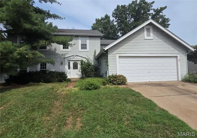 1st image of 1327 Culpepper Ridge Dr, Ballwin, MO 63021 | MLS# MIS26052133