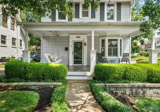 3rd image of 400 N Van Buren Ave, Saint Louis, MO 63122 | MLS# MIS26052134