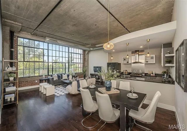 Photo 4 of Sale Pending at 4100 Forest Park Ave #305, St Louis, MO 63108 | MLS# MIS26052140 | Listing updated on 2026-10-17