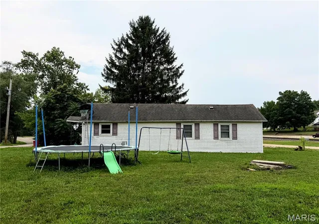 Photo 4 of Multi family home for sale at 122 Watts St, Park Hills, MO 63601 | MLS# MIS26052142 | Listing updated on 2026-08-21