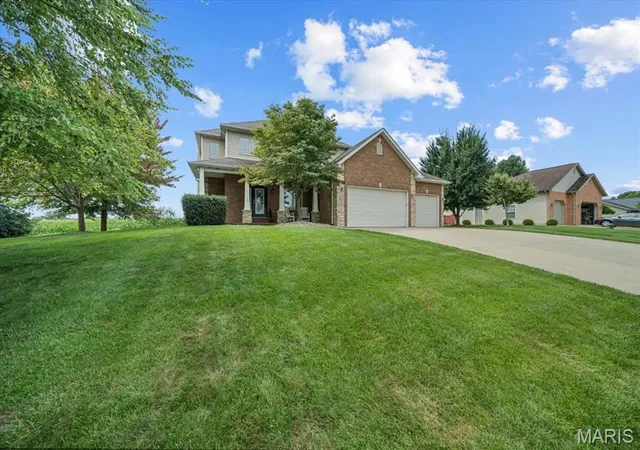 1st image of 2045 Grandview Dr, Saint Jacob, IL 62281 | MLS# MIS26052153
