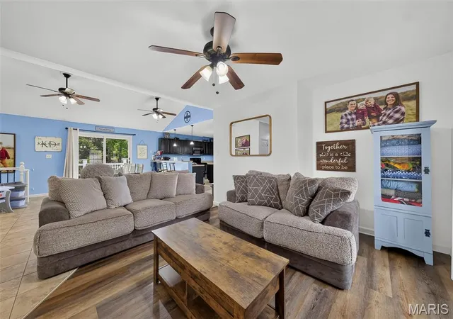Photo 4 of Single family home for sale at 306 Waggoner Blvd, Elsberry, MO 63343 | MLS# MIS26052158 | Listing updated on 2026-10-02