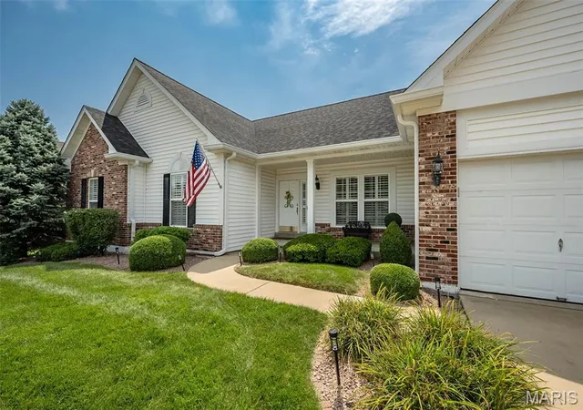 2nd image of 15263 Brightfield Manor Dr, Chesterfield, MO 63017 | MLS# MIS26052164