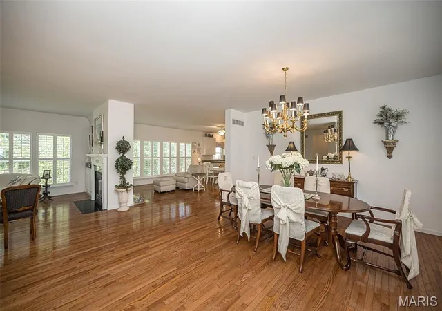 3rd image of 15263 Brightfield Manor Dr, Chesterfield, MO 63017 | MLS# MIS26052164