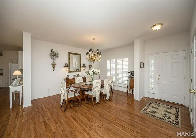 4th image of 15263 Brightfield Manor Dr, Chesterfield, MO 63017 | MLS# MIS26052164
