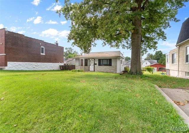 Photo 2 of Single family home for sale at 4970 Quincy St, Saint Louis, MO 63109 | MLS# MIS26052178 | Listing updated on 2026-09-16