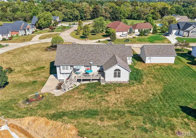 Photo 3 of Sale Pending at 604 Judges Wy, Troy, MO 63379 | MLS# MIS26052198 | Listing updated on 2026-08-26