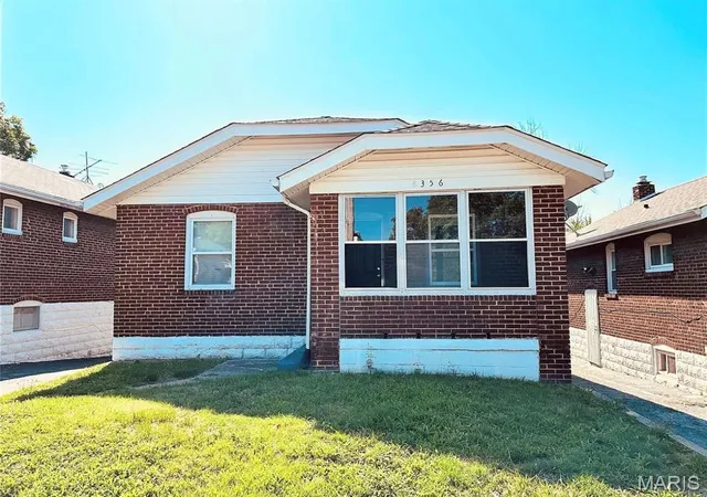 Photo 1 of Single family home for sale at 8356 College Ave, Saint Louis, MO 63136 | MLS# MIS26052229 | Listing updated on 2026-09-29