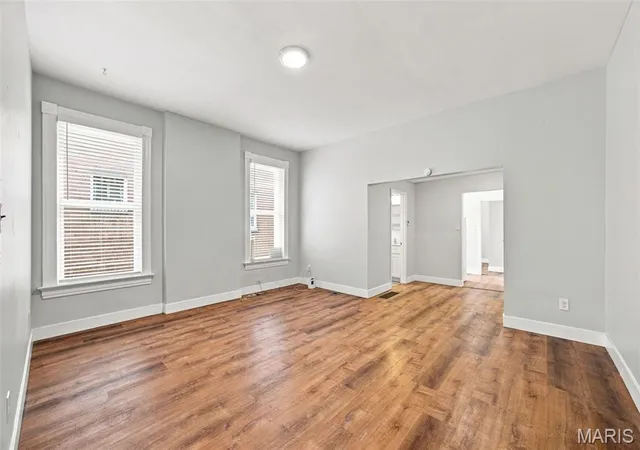 Photo 3 of Sale Pending at 3437 Dunnica Ave, Saint Louis, MO 63118 | MLS# MIS26052233 | Listing updated on 2026-08-19
