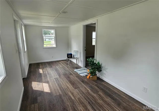 5th image of 658 Eccles St, Hillsboro, IL 62049 | MLS# MIS26052237
