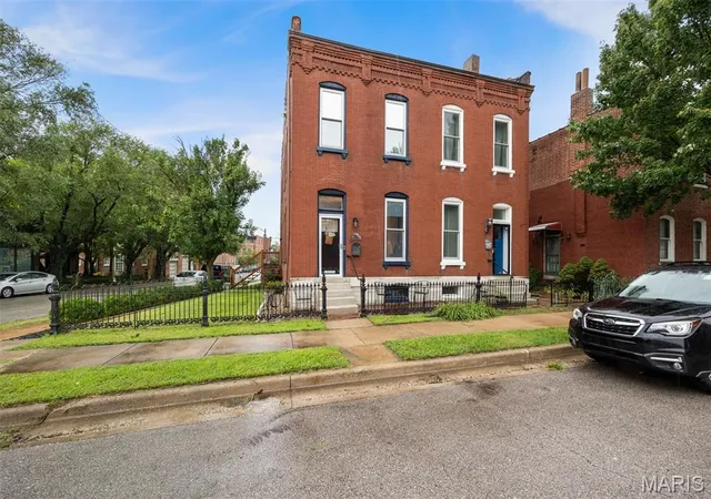 1st image of 2869 Missouri Ave, Saint Louis, MO 63118 | MLS# MIS26052255