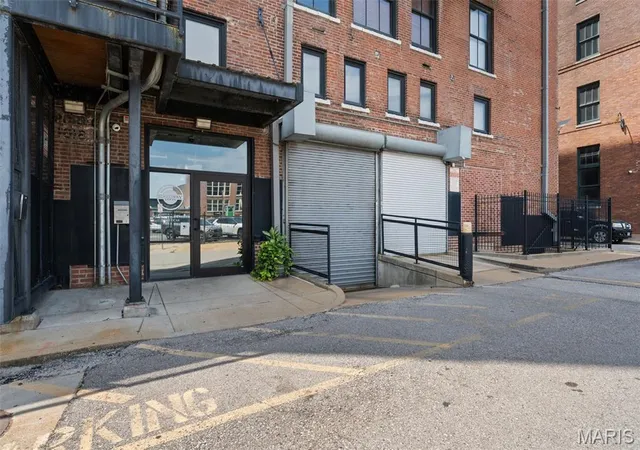 Photo 2 of Condo for sale at 1619 Washington Ave #805, Saint Louis, MO 63103 | MLS# MIS26052262 | Listing updated on 2026-08-19