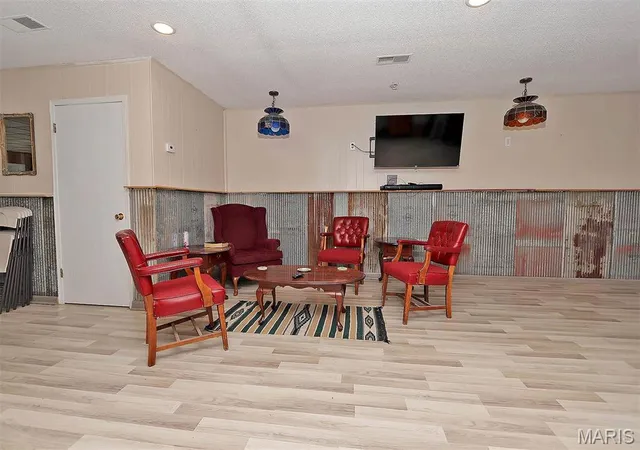 Photo 4 of Single family home for sale at 271 Shawneetown Rd, Jackson, MO 63755 | MLS# MIS26052265 | Listing updated on 2026-09-23