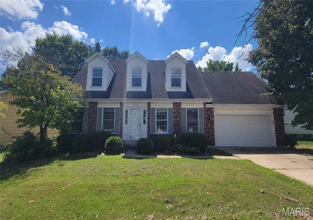 Photo 1 of Sale Pending at 1978 Acorn Trl Dr, Florissant, MO 63031 | MLS# MIS26052286 | Listing updated on 2026-09-01