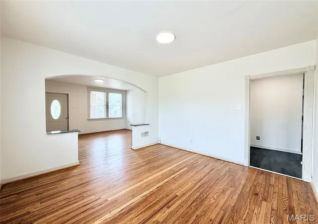 Photo 3 of Single family home for sale at 4840 Gardenville Ave, Saint Louis, MO 63116 | MLS# MIS26052300 | Listing updated on 2026-09-01