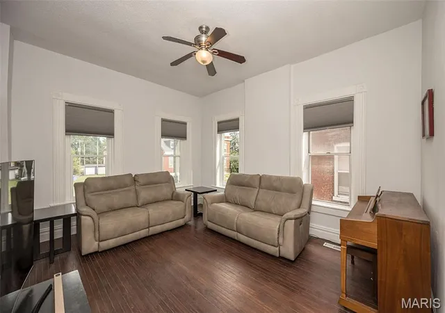 Photo 4 of Single family home for sale at 2817 Nebraska Ave, St Louis, MO 63118 | MLS# MIS26052303 | Listing updated on 2026-10-19