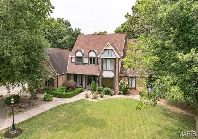 Photo 1 of Single family home for sale at 19339 Hurricane Dr, Carlinville, IL 62626 | MLS# MIS26052309 | Listing updated on 2026-08-17