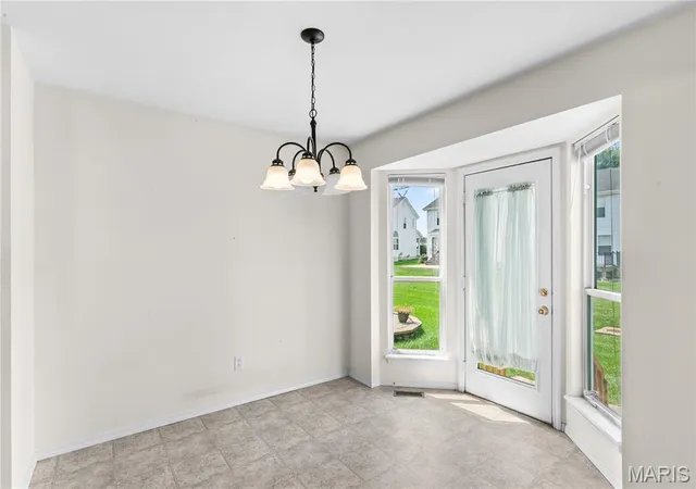 Photo 2 of Sale Pending at 15 W Homefield Point Ct, O Fallon, MO 63366 | MLS# MIS26052315 | Listing updated on 2026-08-17