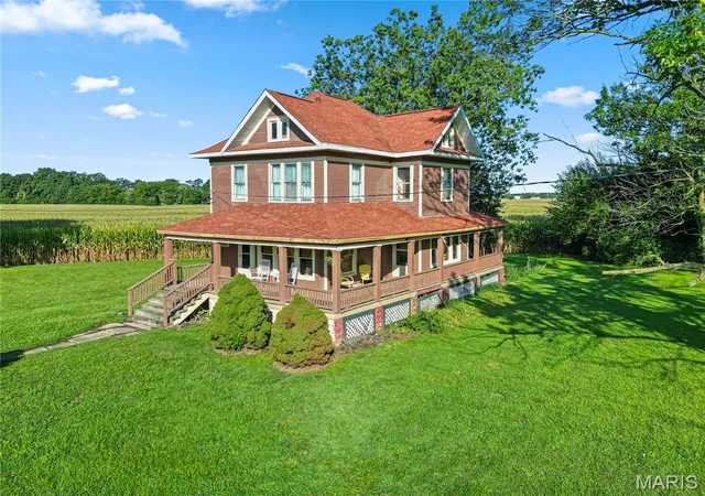 Photo 1 of Single family home for sale at 124 W Warren, Irving, IL 62051 | MLS# MIS26052332 | Listing updated on 2026-09-07