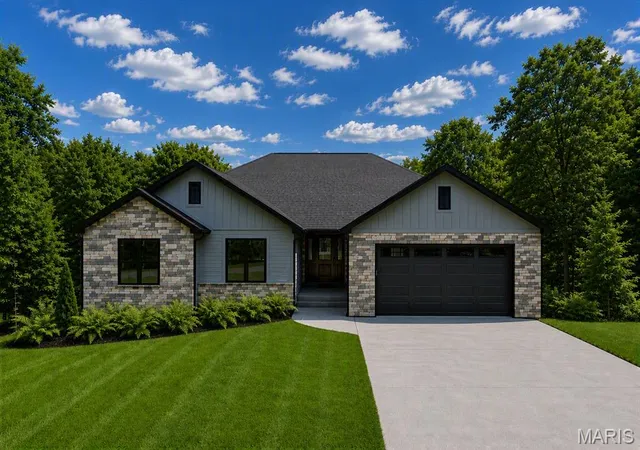 1st image of 634 Bunker Hill Dr, De Soto, MO 63020 | MLS# MIS26052334