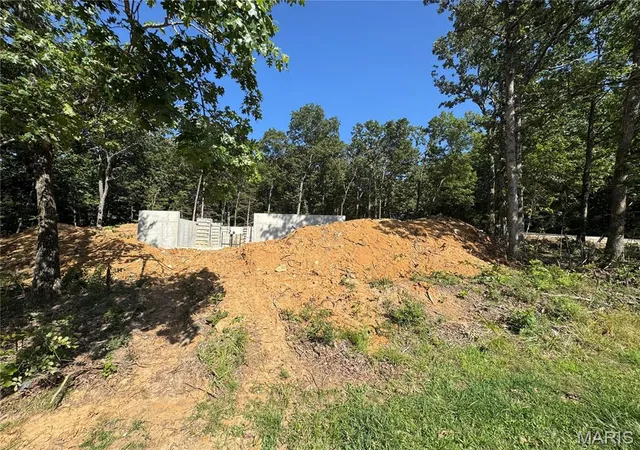 8th image of 634 Bunker Hill Dr, De Soto, MO 63020 | MLS# MIS26052334