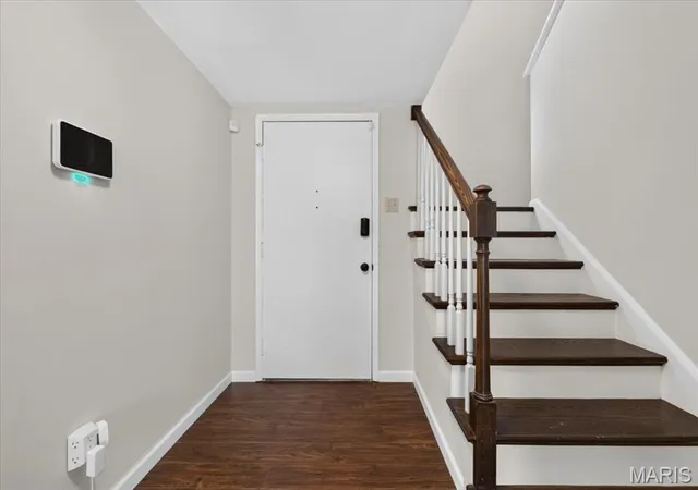 Photo 3 of Condo for sale at 12310 Rossridge Ct, Saint Louis, MO 63146 | MLS# MIS26052367 | Listing updated on 2026-08-15