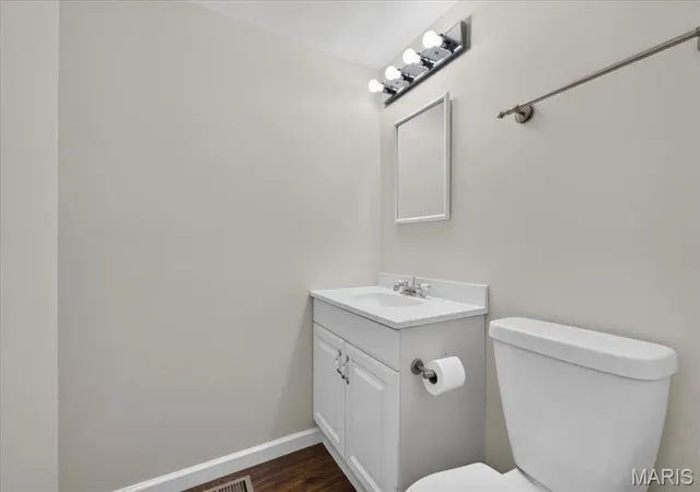 Photo 4 of Condo for sale at 12310 Rossridge Ct, Saint Louis, MO 63146 | MLS# MIS26052367 | Listing updated on 2026-08-15