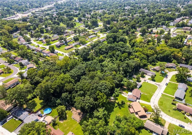 Photo 2 of Land for sale at 525 Fairwick Dr, Saint Louis, MO 63129 | MLS# MIS26052369 | Listing updated on 2026-08-18