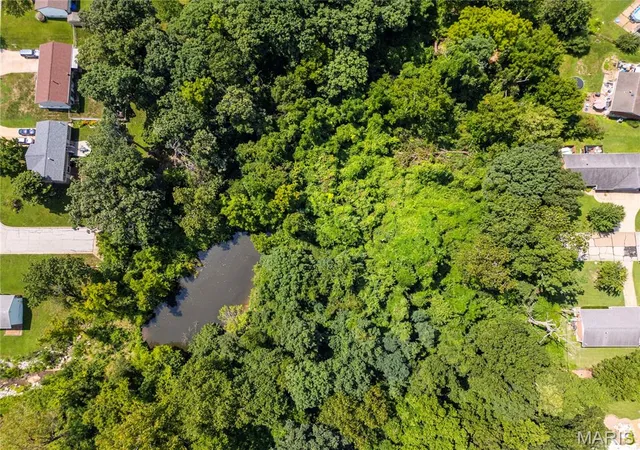 Photo 3 of Land for sale at 525 Fairwick Dr, Saint Louis, MO 63129 | MLS# MIS26052369 | Listing updated on 2026-08-18