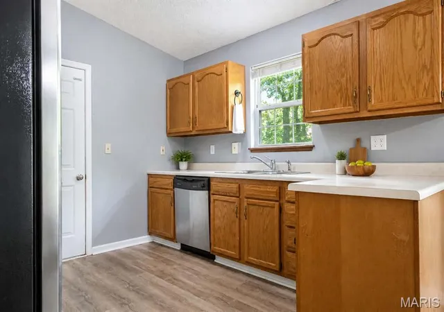 Photo 3 of Single family home for sale at 234 S Forester Dr, Cape Girardeau, MO 63701 | MLS# MIS26052374 | Listing updated on 2026-09-14