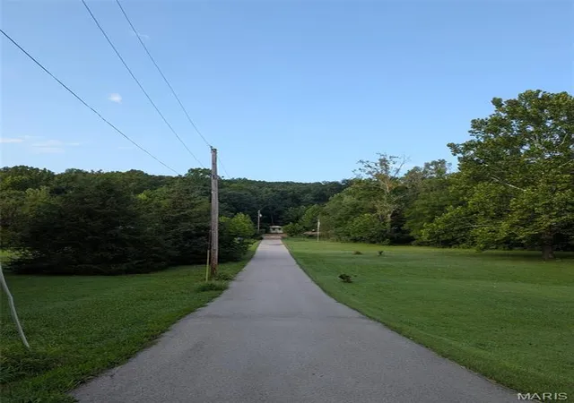 2nd image of 4036 Canebrake Valley Dr, Dittmer, MO 63023 | MLS# MIS26052378