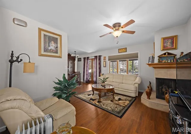 Photo 4 of Single family home for sale at 10949 Clearwater Ln, Plainview, IL 62685 | MLS# MIS26052385 | Listing updated on 2026-08-29