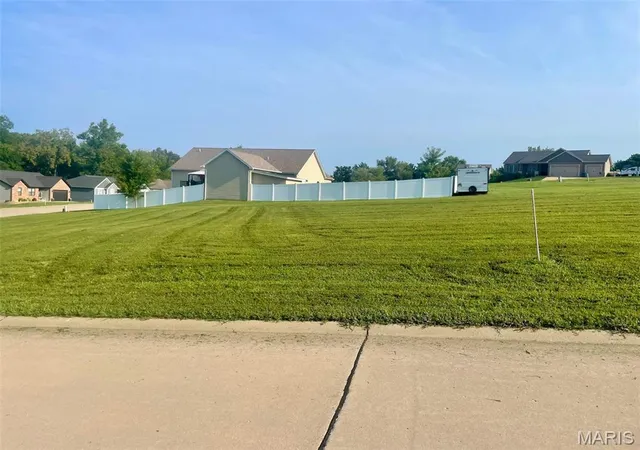 4th image of 313 Heritage Valley Dr, New Haven, MO 63068 | MLS# MIS26052392