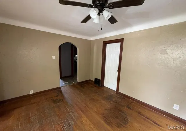 Photo 3 of Single family home for sale at 2618 Avie Dr, Saint Louis, MO 63136 | MLS# MIS26052395 | Listing updated on 2026-08-14