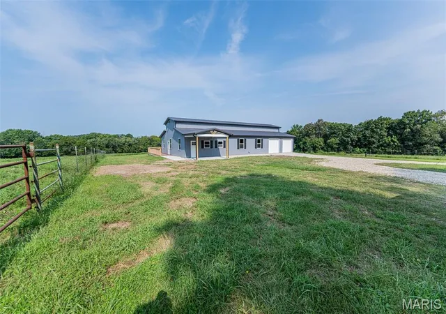 4th image of 13435 County Road 4030, Rolla, MO 65401 | MLS# MIS26052398