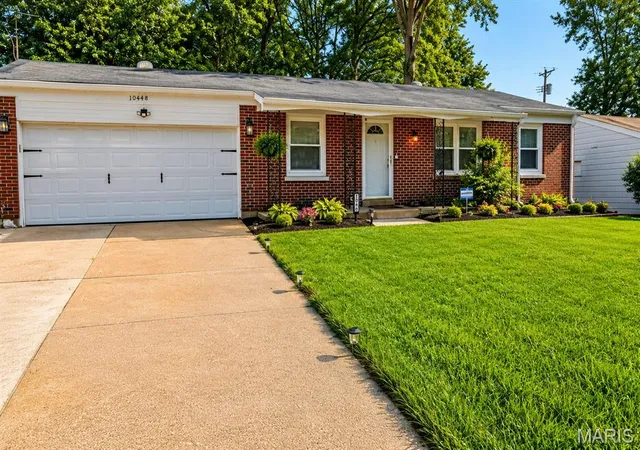 Photo 1 of Single family home for sale at 10448 Quaker Dr, Saint Louis, MO 63136 | MLS# MIS26052409 | Listing updated on 2026-08-27