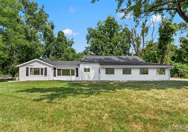 Photo 1 of Single family home for sale at 1236 Hwy 109, Glencoe, MO 63038 | MLS# MIS26052417 | Listing updated on 2026-09-14