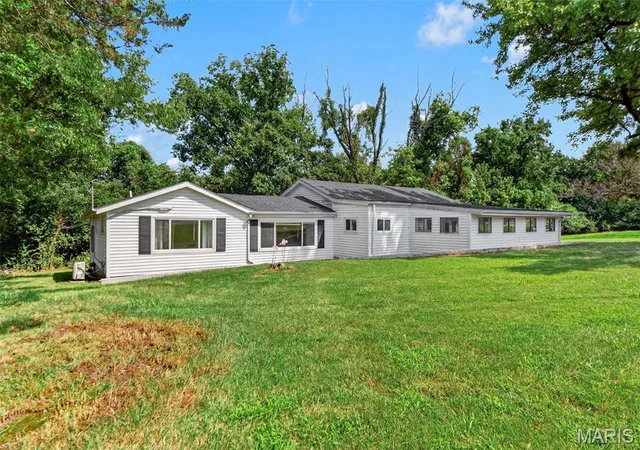 Photo 2 of Single family home for sale at 1236 Hwy 109, Glencoe, MO 63038 | MLS# MIS26052417 | Listing updated on 2026-09-14