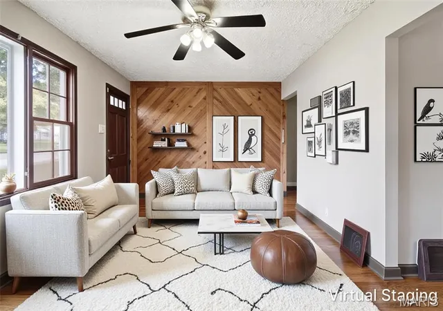 Photo 2 of Sale Pending at 10172 Cabot Dr, St Louis, MO 63137 | MLS# MIS26052418 | Listing updated on 2026-09-23