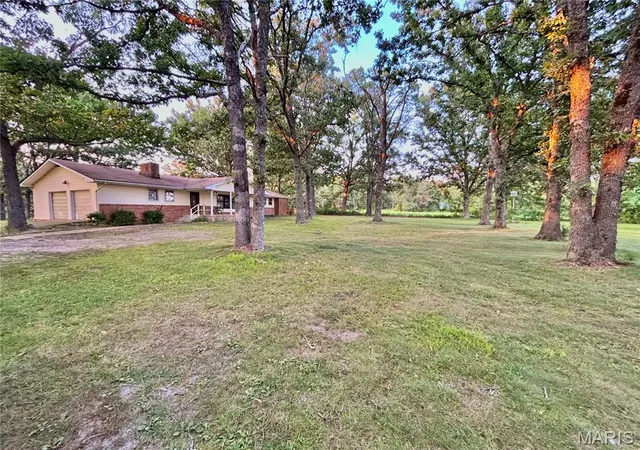 Photo 3 of Single family home for sale at 5233 Hwy E, Salem, MO 65560 | MLS# MIS26052445 | Listing updated on 2026-08-20