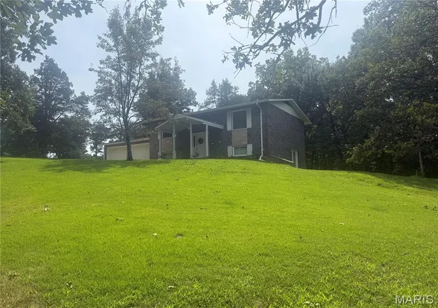 2nd image of 3534 Victoria Rd, Festus, MO 63028 | MLS# MIS26052456