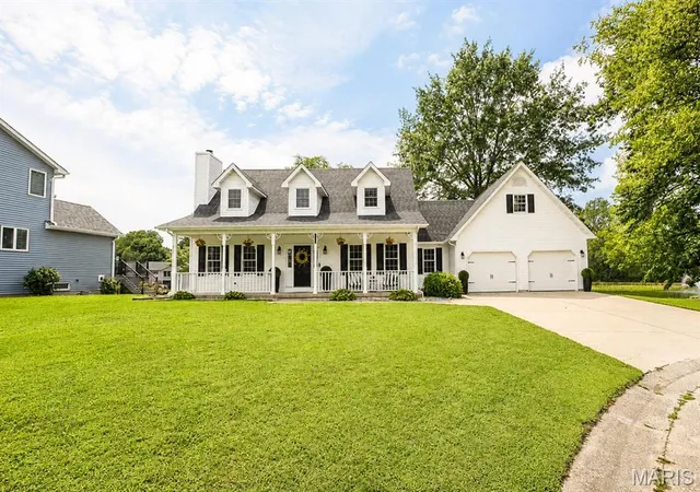 2nd image of 270 Canterbury Ln, Highland, IL 62249 | MLS# MIS26052457