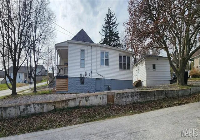 4th image of 412 W Terrace Ave, Hannibal, MO 63401 | MLS# MIS26052469